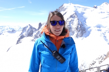 Oceane directrice chamoniarde Radio secours en montagne ICOM